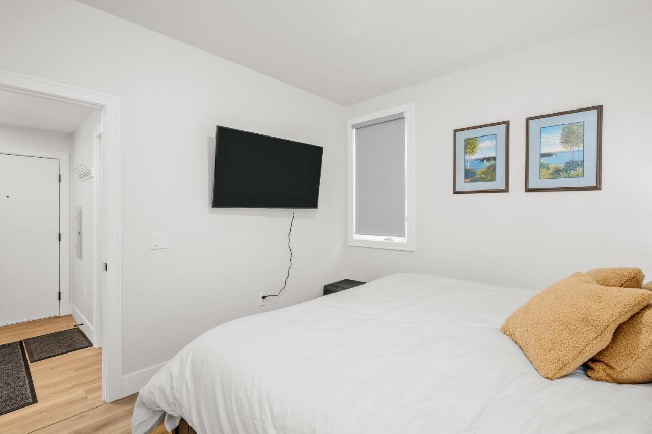 טראוורס סיטי Cypress Parkside Condo מראה חיצוני תמונה